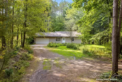 Exterior - 5236 N Whites Brg, Belding, MI 48809 photo 2 of 25