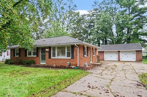 2223 Cumberland, Kalamazoo, MI 49006