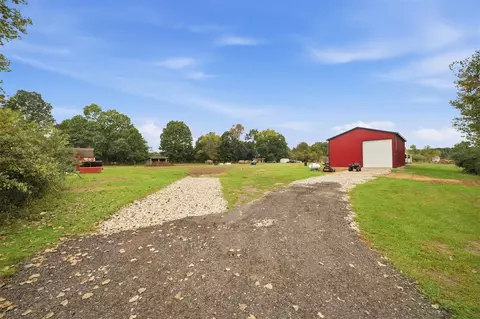 2400 Skeeter, Dansville, MI 48819
