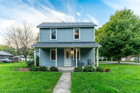 255 N Robinson, Lyons, MI 48851