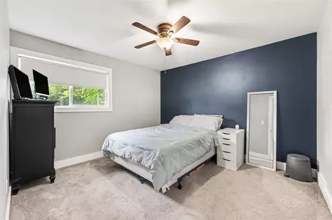 Bedroom - 615 E Monroe, Jackson, MI 49202 photo 2 of 3