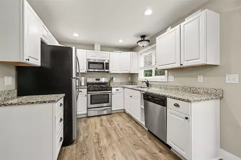 Kitchen - 615 E Monroe, Jackson, MI 49202 photo 1 of 1