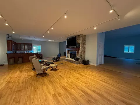 Living - 369 Weiser, Niles, MI 49120 photo 5 of 5