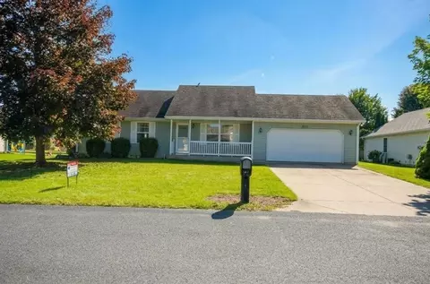3015 Mandarin Grv, Kalamazoo, MI 49004