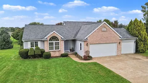 4132 Stoney Hl, Kalamazoo, MI 49009