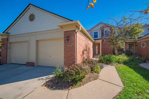 3073 Ailsa Craig, Ann Arbor, MI 48108