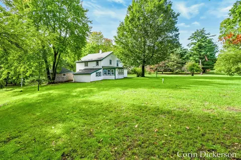 Exterior - 10860 Douglas, Plainwell, MI 49080 photo 8 of 15