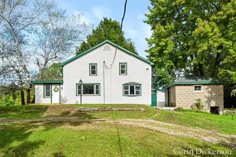 Exterior - 10860 Douglas, Plainwell, MI 49080 photo 3 of 15