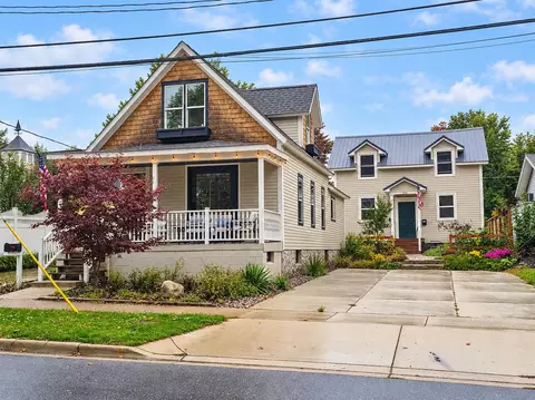 411 413 Van Buren, South Haven, MI 49090