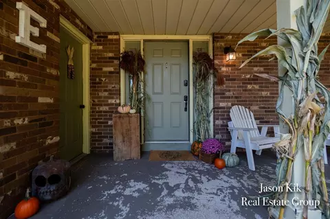 Exterior - 10861 68th, Allendale, MI 49401 photo 4 of 16