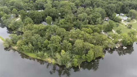E River, Buchanan, MI 49107 photo 14