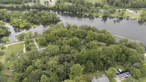 E River, Buchanan, MI 49107 photo 4