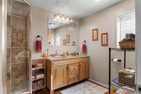 Bath - 5660 Bean, Allen, MI 49227 photo 1 of 3