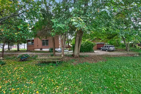 Exterior - 1206 Sheldon, Jackson, MI 49203 photo 8 of 12