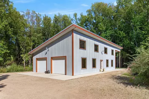 6200 Elm Vly, Three Oaks, MI 49128 photo 8