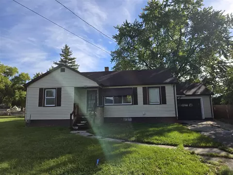 2613 S Monroe, Bay City, MI 48708