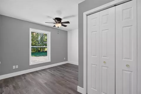 Bedroom - 6200 Brooklyn, Jackson, MI 49201 photo 8 of 13