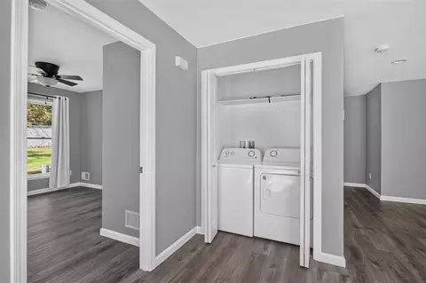 Entry Way - 6200 Brooklyn, Jackson, MI 49201 photo 1 of 3