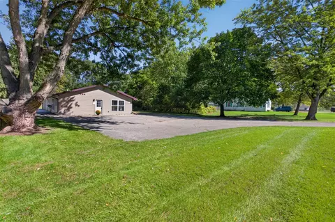 Exterior - 6200 Brooklyn, Jackson, MI 49201 photo 4 of 14