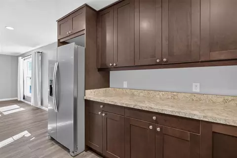 Kitchen - 6200 Brooklyn, Jackson, MI 49201 photo 6 of 6