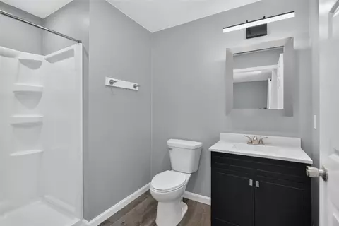 Bath - 6200 Brooklyn, Jackson, MI 49201 photo 6 of 11