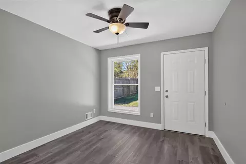 Bedroom - 6200 Brooklyn, Jackson, MI 49201 photo 12 of 13