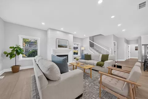 1820 Robina, Berkley, MI 48072