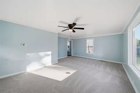 Living - 1011 Backus, Jackson, MI 49202 photo 2 of 5