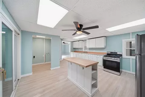 Kitchen - 1011 Backus, Jackson, MI 49202 photo 2 of 2