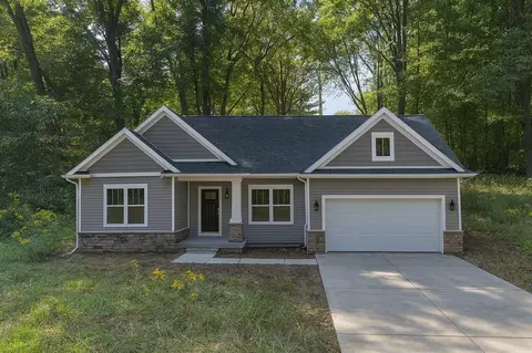 Carol, Newaygo, MI 49337 photo 10