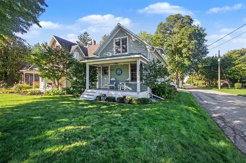 858 Saint Joseph, South Haven, MI 49090