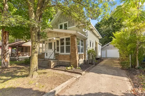 1340 Eastern, Grand Rapids, MI 49507