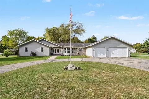 333 S Mary, Newaygo, MI 49337