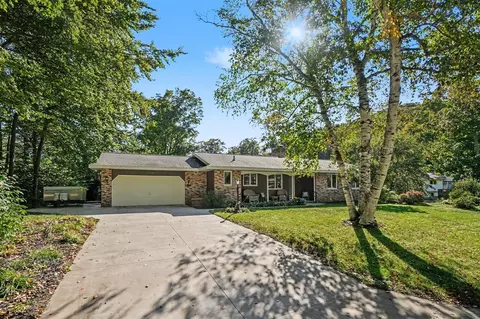 17292 Burkshire, Grand Haven, MI 49417