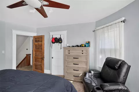 Bedroom - 332 Edward, Jackson, MI 49201 photo 4 of 5