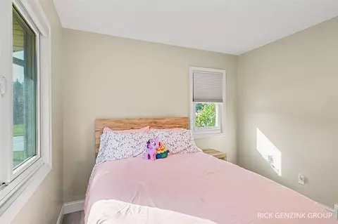 Bedroom - 635 Forstrom, Lowell, MI 49331 photo 4 of 6