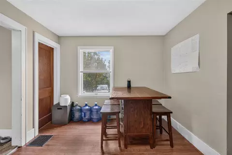 Entry Way - 1280 Falahee, Jackson, MI 49203 photo 3 of 3