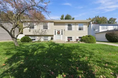 44478 Albert, Plymouth, MI 48170