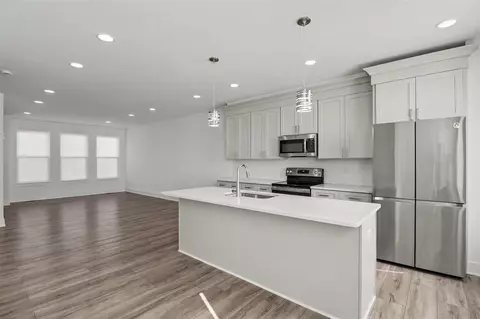 Kitchen - 2921 Summers, Troy, MI 48084 photo 1 of 3