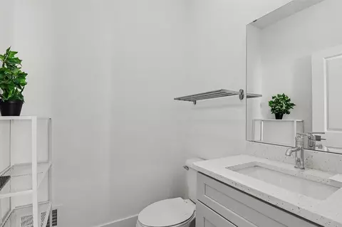 Bath - 2921 Summers, Troy, MI 48084 photo 2 of 4