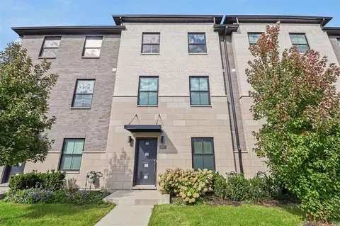 Exterior - 2921 Summers, Troy, MI 48084 photo 2 of 7
