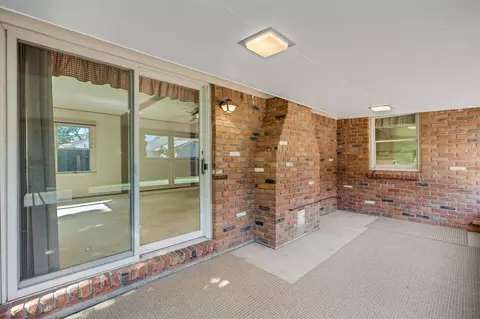 Exterior - 854 Vanderpool, Troy, MI 48083 photo 3 of 10