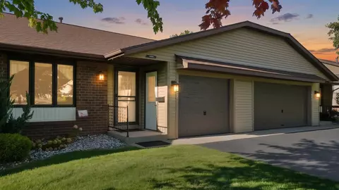 3091 Beechridge, Hudsonville, MI 49426