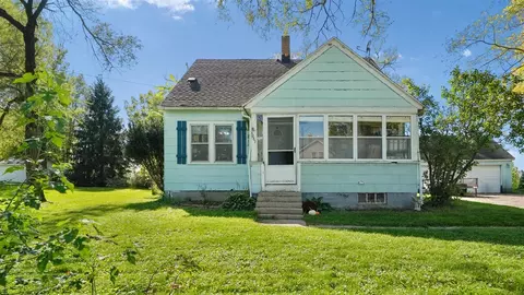 6867 Dutton, Caledonia, MI 49316