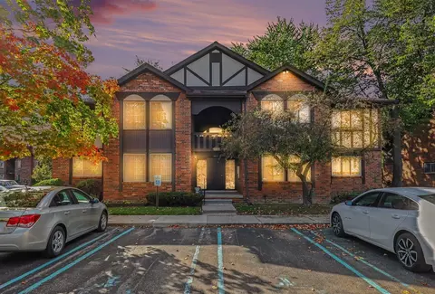 29233 Wellington #61, Southfield, MI 48034