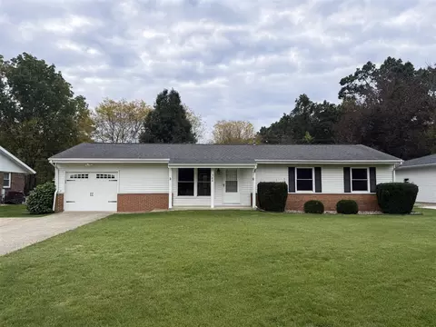384 Maple, Coloma, MI 49038