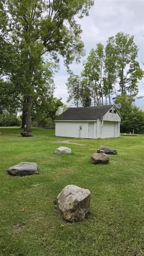 8783 Mckean, Willis, MI 48191 photo 3