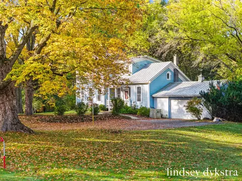 7801 Courtland, Rockford, MI 49341