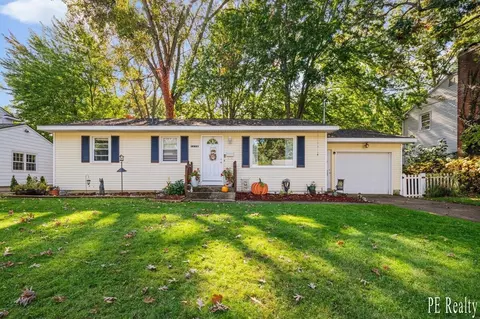 1438 43rd, Wyoming, MI 49509