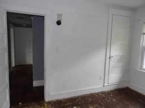 Bedroom - 618 6th, Jackson, MI 49203 photo 6 of 6